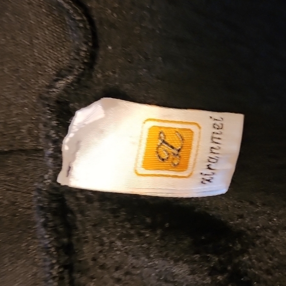 Black and white hoodie - Picture 2 of 3